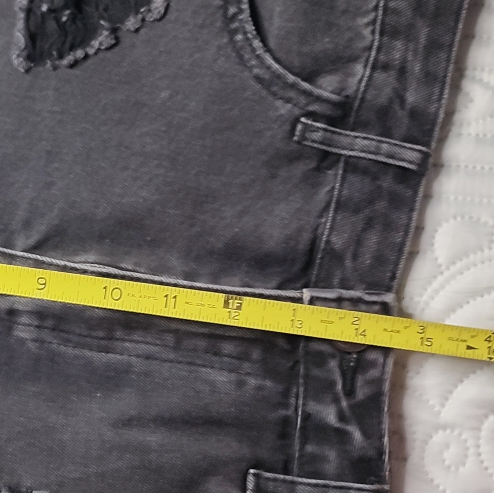 Forever 21 black distressed mini skirt light/medium wash #16 - Picture 5 of 7